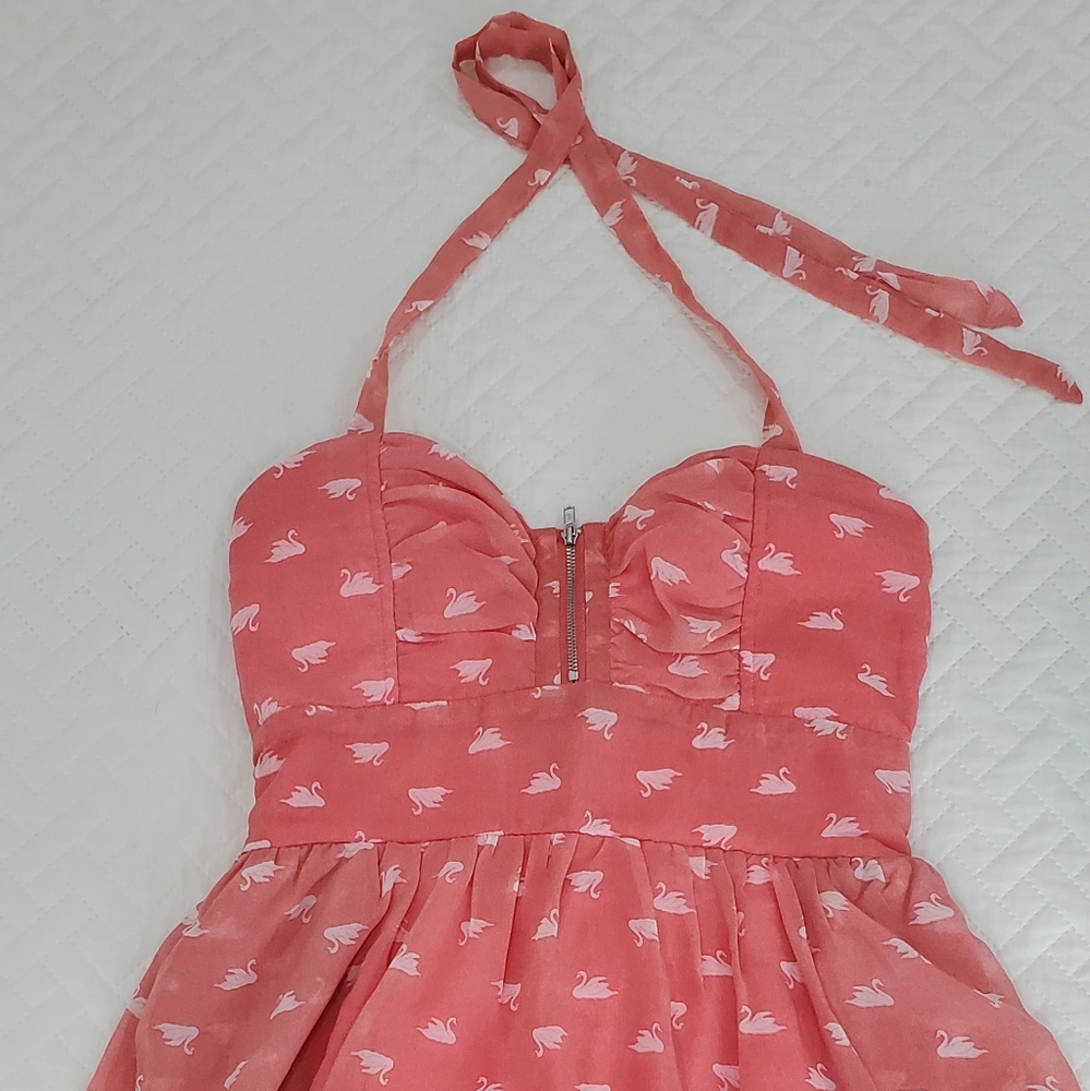 Rachael & Chloé Coral Dress Size M